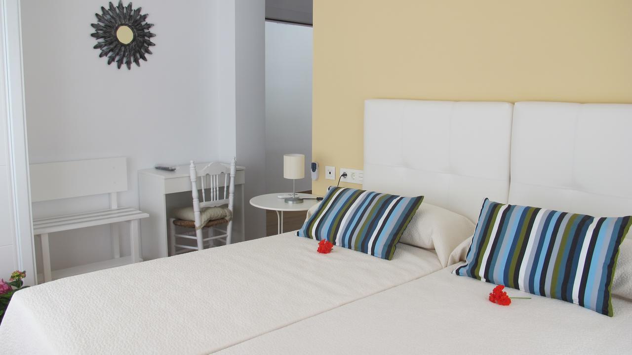 Hostal Onteniente La Mamola Zewnętrze zdjęcie